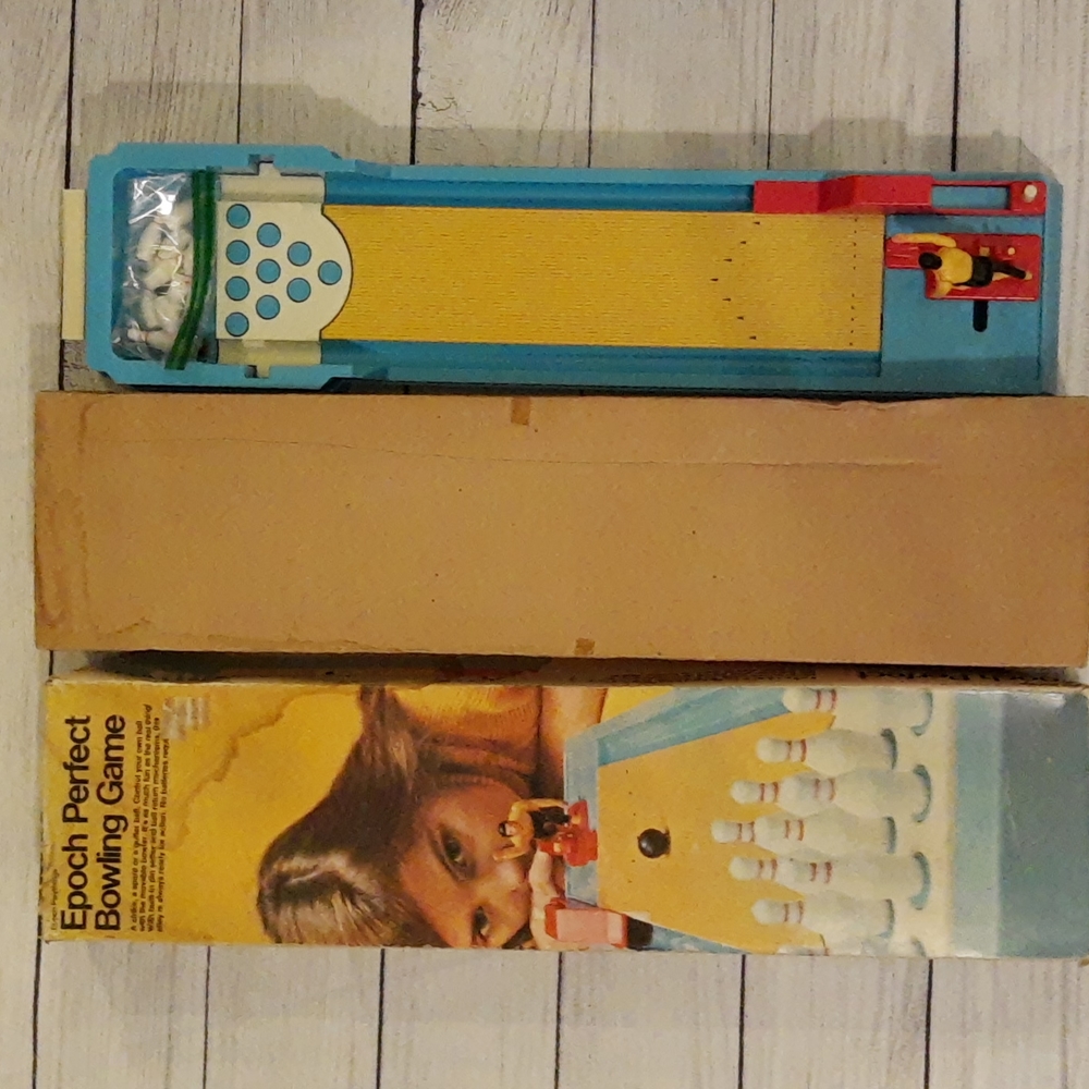 Epoch Perfect Bowling Junior Game Collectible RARE Vintage 1972 - Picture 6 of 17